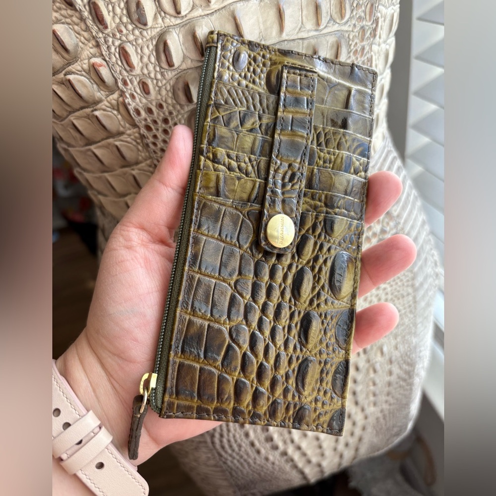 🚨SALE🚨💚EUC BRAHMIN VINTAGE STOUT MELBOURNE CARD WALLET 💚